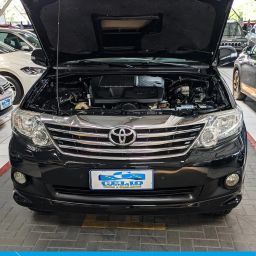 https://img.olx.com.br/thumbs256x256/21/218606438442056.jpg