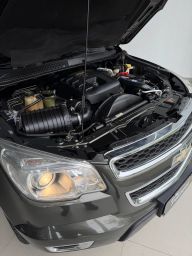 https://img.olx.com.br/thumbs256x256/21/218663303392477.jpg