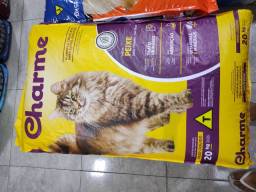 Título do anúncio: Ração charme gatos 20kg