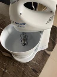 https://img.olx.com.br/thumbs256x256/21/219495952532111.jpg