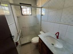 https://img.olx.com.br/thumbs256x256/22/220536406524733.jpg
