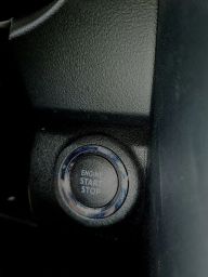 https://img.olx.com.br/thumbs256x256/22/220580740344565.jpg