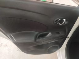 https://img.olx.com.br/thumbs256x256/22/220627448530575.jpg