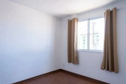 https://img.olx.com.br/thumbs256x256/22/221550646242023.jpg