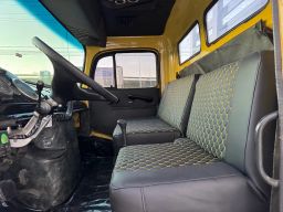 https://img.olx.com.br/thumbs256x256/22/221564273498057.jpg
