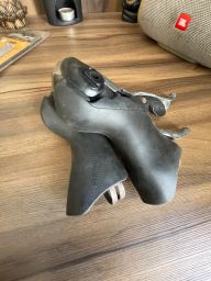https://img.olx.com.br/thumbs256x256/22/221578757897142.jpg