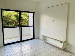 https://img.olx.com.br/thumbs256x256/22/221592762213398.jpg
