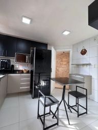 https://img.olx.com.br/thumbs256x256/22/221593641706360.jpg