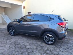 https://img.olx.com.br/thumbs256x256/22/221661293806728.jpg
