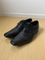 Título do anúncio: Sapato social masculino 42 Aduana