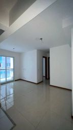 https://img.olx.com.br/thumbs256x256/22/222530166636503.jpg