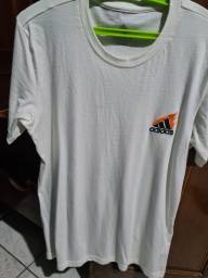 Título do anúncio: Camisa Adidas Original  ( SÓ VENDA )