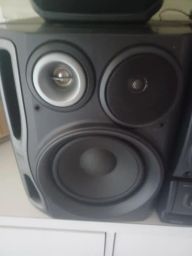https://img.olx.com.br/thumbs256x256/22/223415115179021.jpg