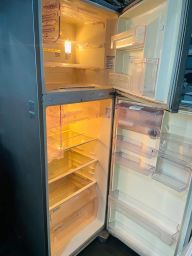 https://img.olx.com.br/thumbs256x256/22/223526200860411.jpg