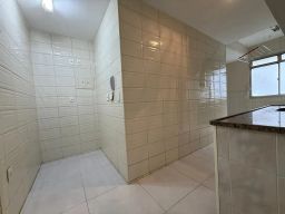https://img.olx.com.br/thumbs256x256/22/223541636401006.jpg