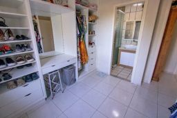 https://img.olx.com.br/thumbs256x256/22/223560815620431.jpg