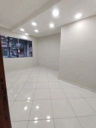 https://img.olx.com.br/thumbs256x256/22/223573520547070.jpg