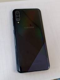 Título do anúncio: Vendo celular Samsung A37 