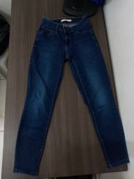 Título do anúncio: Calça Jeans Levis 711 Skinny<br>