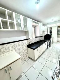 https://img.olx.com.br/thumbs256x256/22/224554754970053.jpg