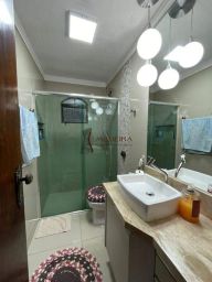 https://img.olx.com.br/thumbs256x256/22/224569401438446.jpg