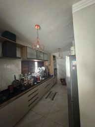 https://img.olx.com.br/thumbs256x256/22/224593872183996.jpg