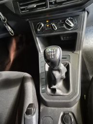 https://img.olx.com.br/thumbs256x256/22/224608780243717.jpg