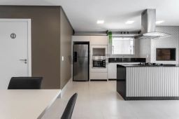 https://img.olx.com.br/thumbs256x256/22/225582404909533.jpg