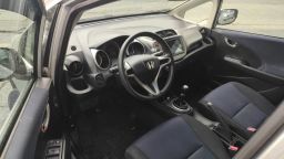 https://img.olx.com.br/thumbs256x256/22/225636213164378.jpg