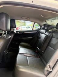 https://img.olx.com.br/thumbs256x256/22/225655562817159.jpg
