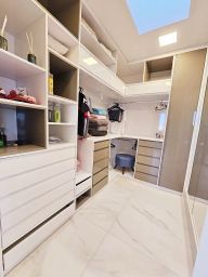 https://img.olx.com.br/thumbs256x256/22/226505288425265.jpg