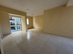 https://img.olx.com.br/thumbs256x256/22/226514390712643.jpg