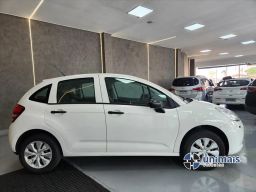 https://img.olx.com.br/thumbs256x256/22/226526761005577.jpg