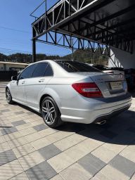 https://img.olx.com.br/thumbs256x256/22/226625680270713.jpg