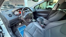 https://img.olx.com.br/thumbs256x256/22/226661422565786.jpg