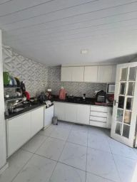 https://img.olx.com.br/thumbs256x256/22/227528636153828.jpg