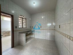https://img.olx.com.br/thumbs256x256/22/227541766918962.jpg