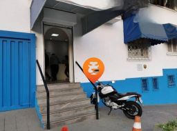 https://img.olx.com.br/thumbs256x256/22/227565401264869.jpg