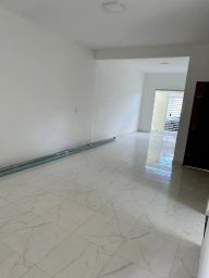 https://img.olx.com.br/thumbs256x256/22/227576648556226.jpg