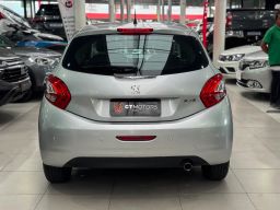 https://img.olx.com.br/thumbs256x256/22/227645196967419.jpg
