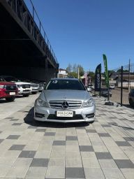 https://img.olx.com.br/thumbs256x256/22/227660801570234.jpg