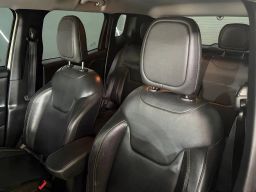 https://img.olx.com.br/thumbs256x256/22/227697698534189.jpg
