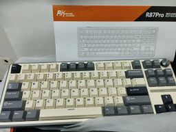 https://img.olx.com.br/thumbs256x256/22/228567147545950.jpg