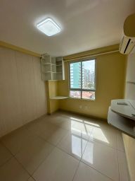 https://img.olx.com.br/thumbs256x256/22/228572768888610.jpg