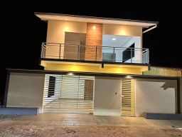https://img.olx.com.br/thumbs256x256/22/228595645774290.jpg