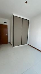 https://img.olx.com.br/thumbs256x256/22/228610557778072.jpg