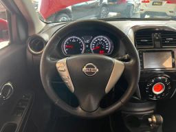 https://img.olx.com.br/thumbs256x256/22/228638659402430.jpg