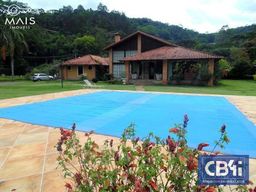 Título do anúncio: Casa com 4 dormitórios à venda, 580 m² por R$ 3.600.000 - Itaipava - Petrópolis/RJ