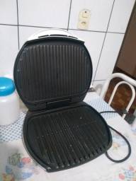 Título do anúncio: só 150 reais sanduicheira grill george foreman  jumbo grilling machine
