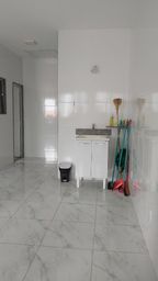 https://img.olx.com.br/thumbs256x256/22/229279889424957.jpg